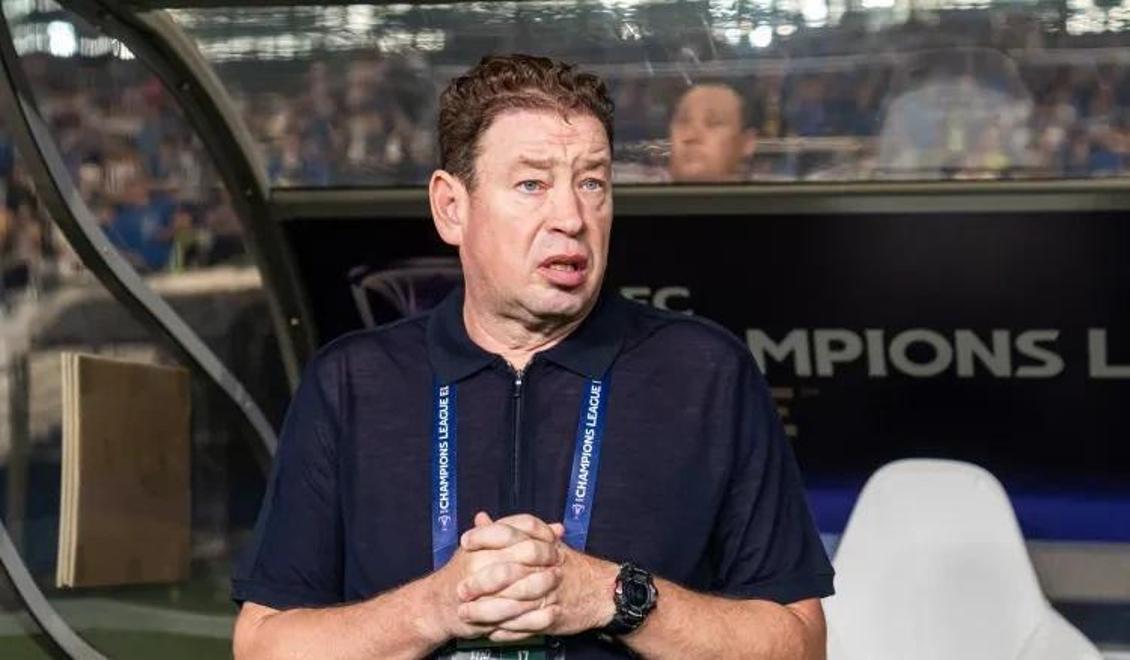 关于申花五连胜继续领跑积分榜，曼联主帅陷下课危机！的信息